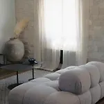 Kalavanda Apartment
