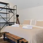 Kalavanda Apartment