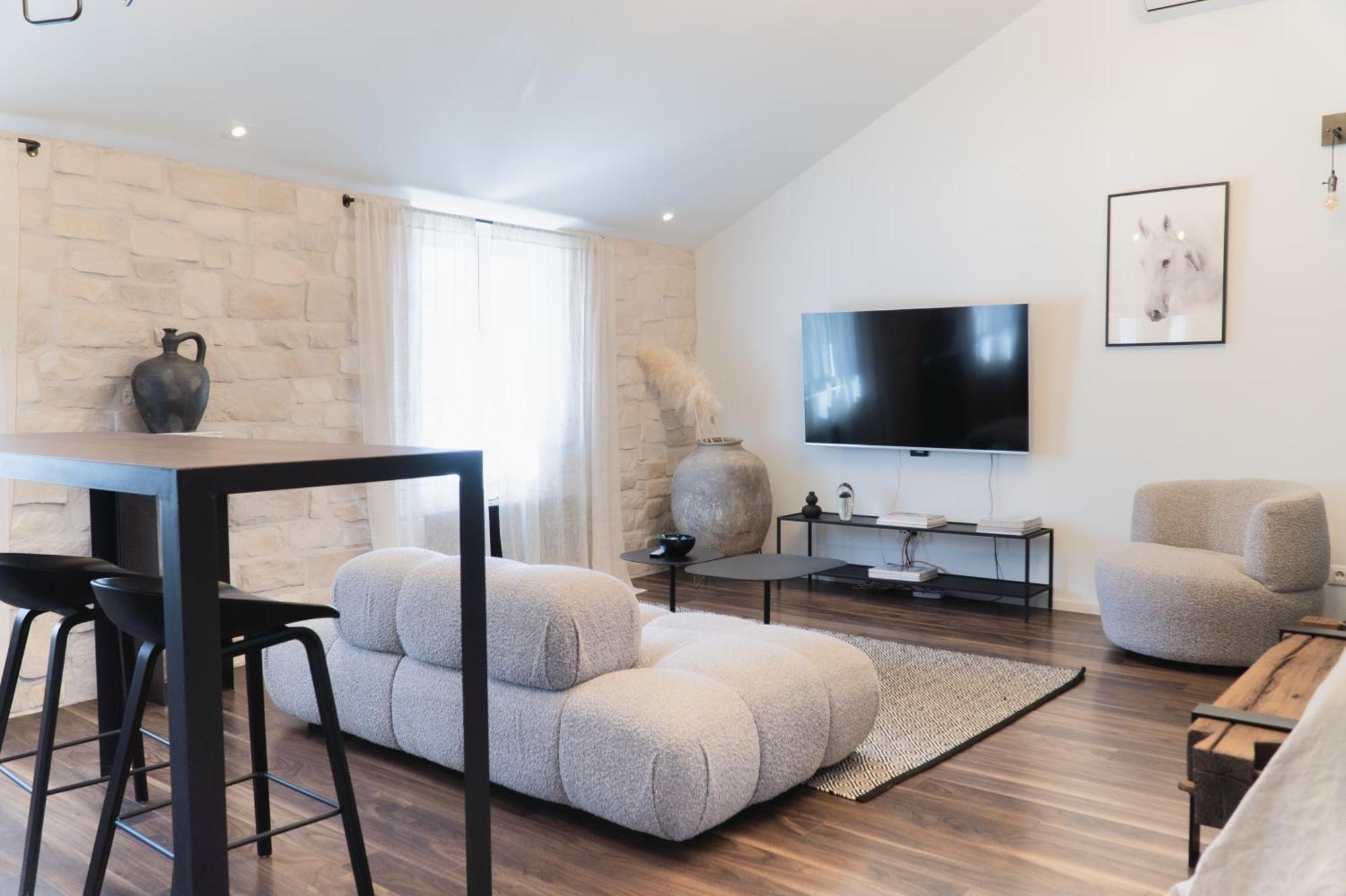Kalavanda Apartment *